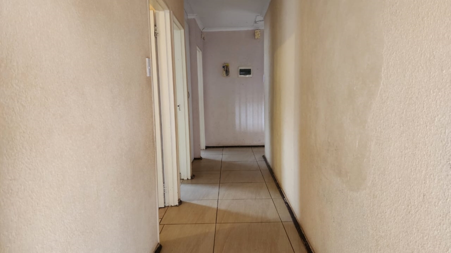 3 Bedroom Property for Sale in Tlhabane North West